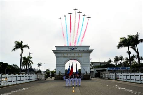 掛飛鷹|空軍軍官學校